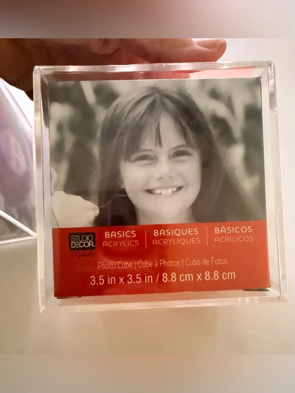 NEW PICTURE FRAME CUBES acrylic (2) holds 5 photos